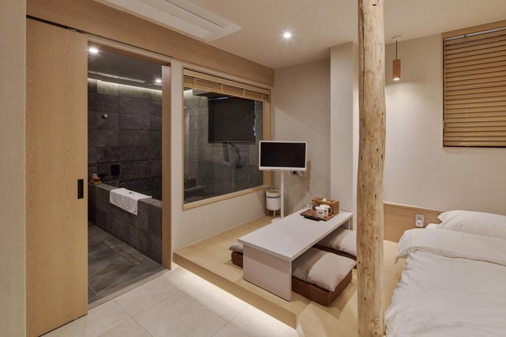 Whalero Gimpo Airport Guest house *